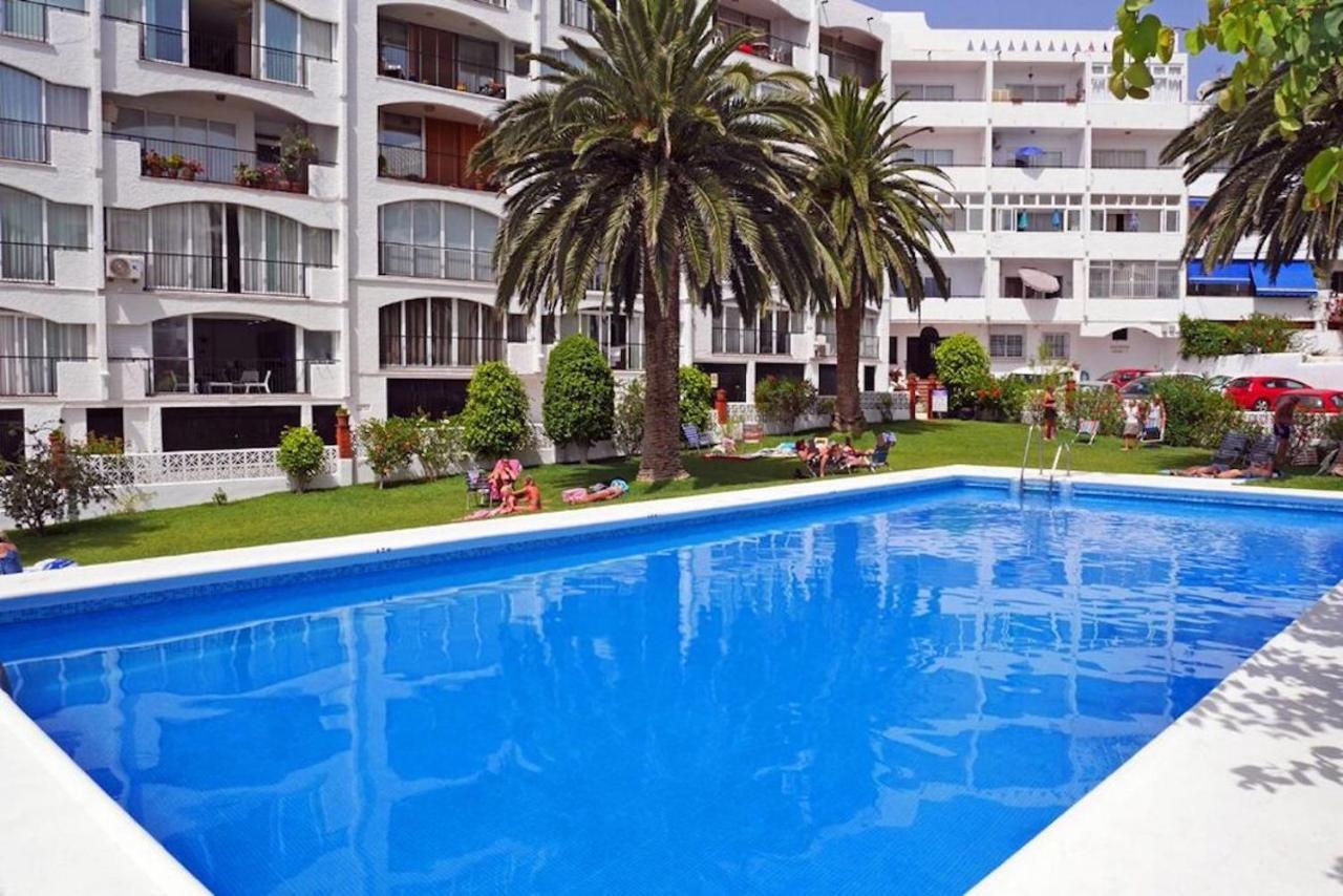 Neenies Nerja - Carabeo Luxury Apartment Экстерьер фото