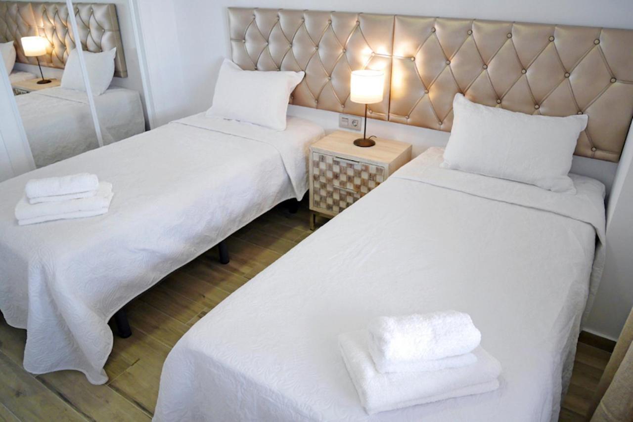Neenies Nerja - Carabeo Luxury Apartment Экстерьер фото