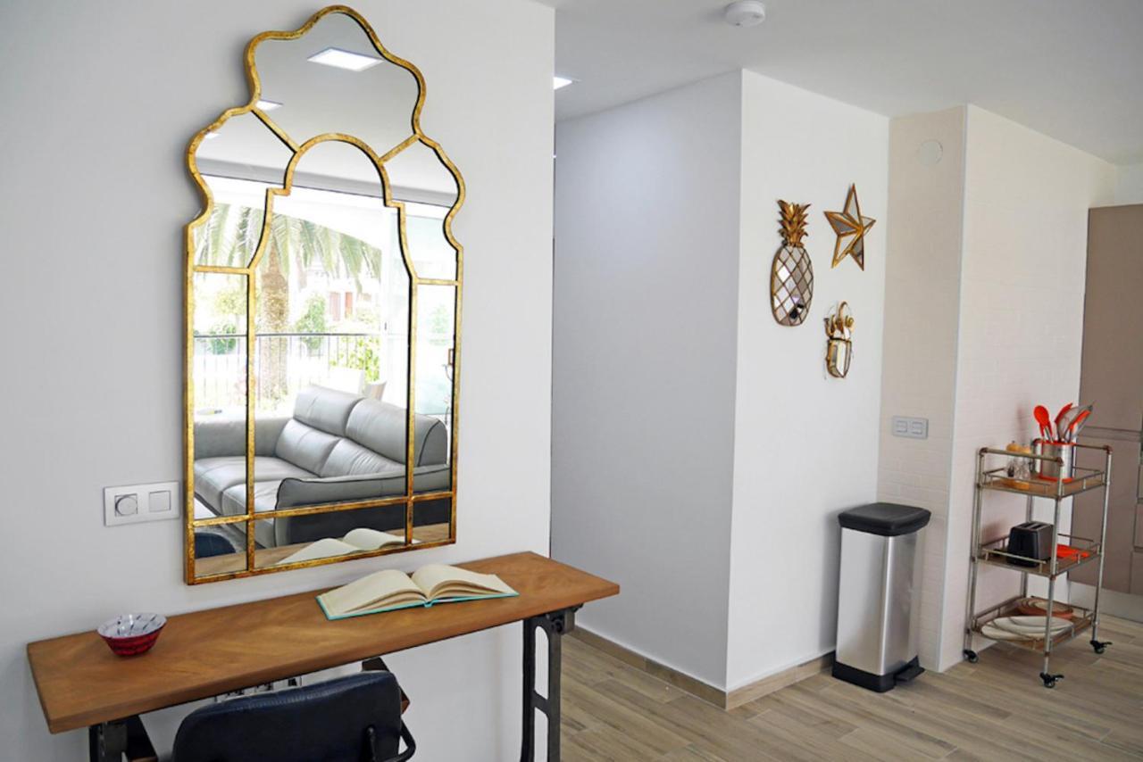 Neenies Nerja - Carabeo Luxury Apartment Экстерьер фото